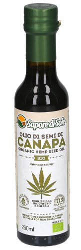 Olio di canapa, con il sentore di nocciola, si utilizza crudo per insaporire insalate e zuppe. Si ottiene dai semi della Cannabis Sativa, tramite spremitura a freddo a temperatura inferiore ai 27° C